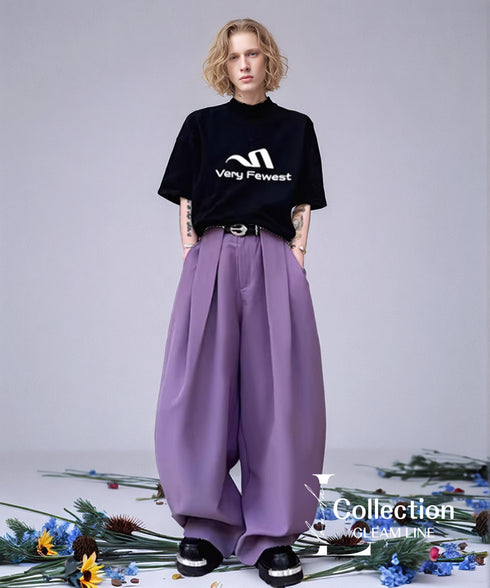 Volume Tuck Wide Silhouette Pants