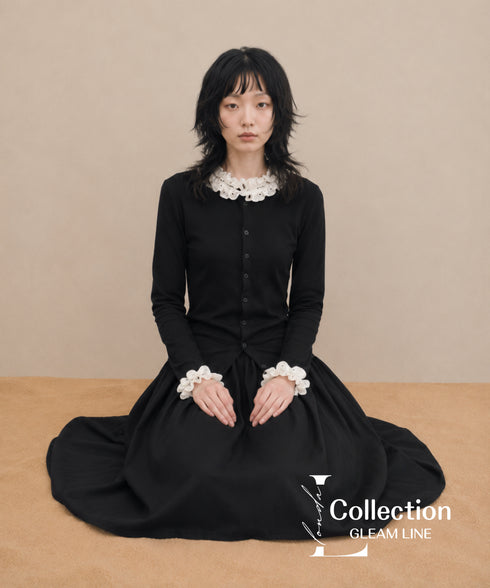 Frill Collar Ribbed Knit Top