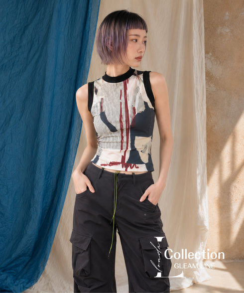 Graphic Form Fit Sleeveless