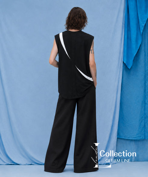 Bicolor Slit Sleeveless Top