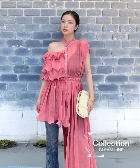 Shoulder Cutout Asymmetric Blouse