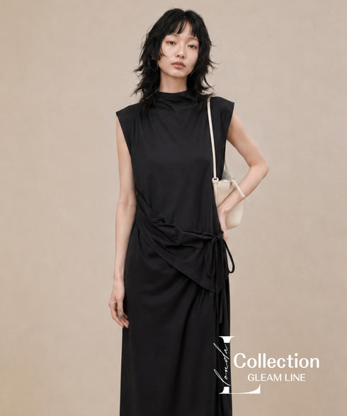 Half High Collar Dress