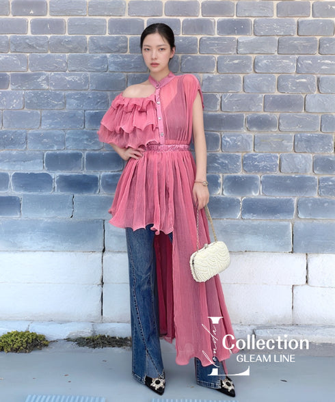 Shoulder Cutout Asymmetric Blouse