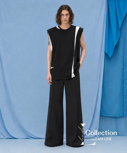 Bicolor Slit Sleeveless Top