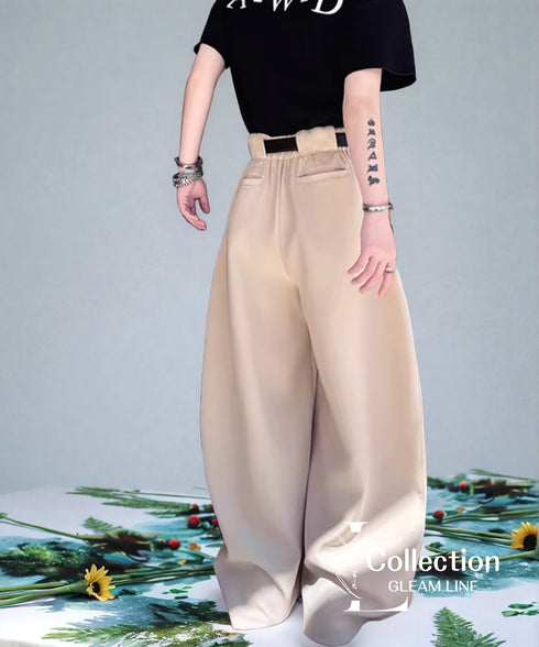 Volume Tuck Wide Silhouette Pants