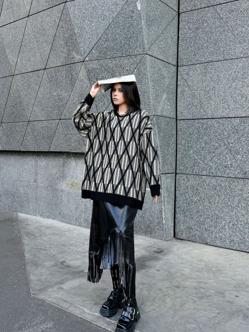 Geometric Pattern Knit Sweater