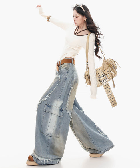 Back Line Strap V Neck Top