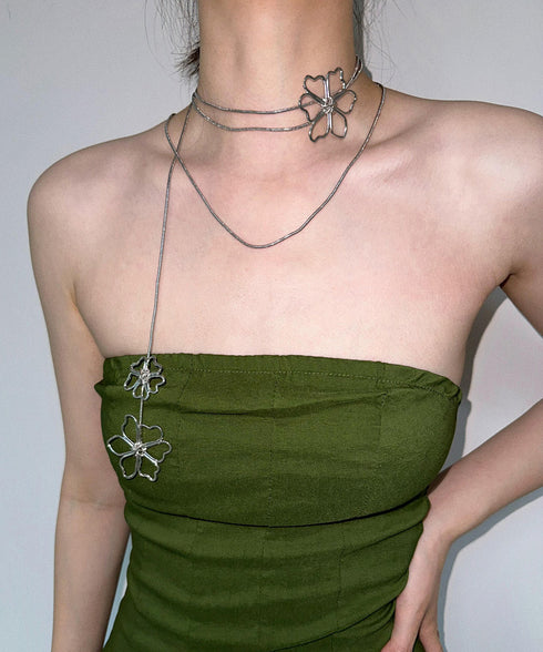 Petal Trace Necklace