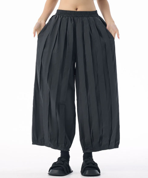 Pleated Volume Balloon Pants