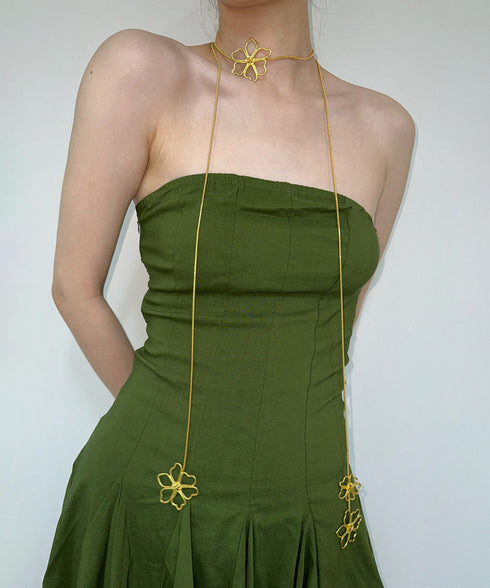 Petal Trace Necklace