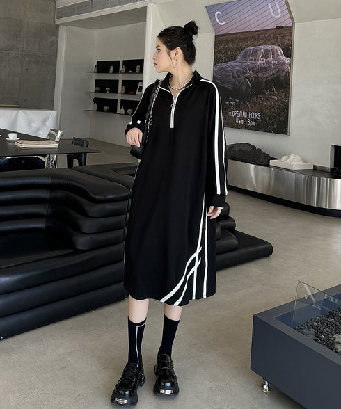 Line Zip Dress