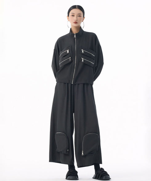 MultiPocket ZipUp Top