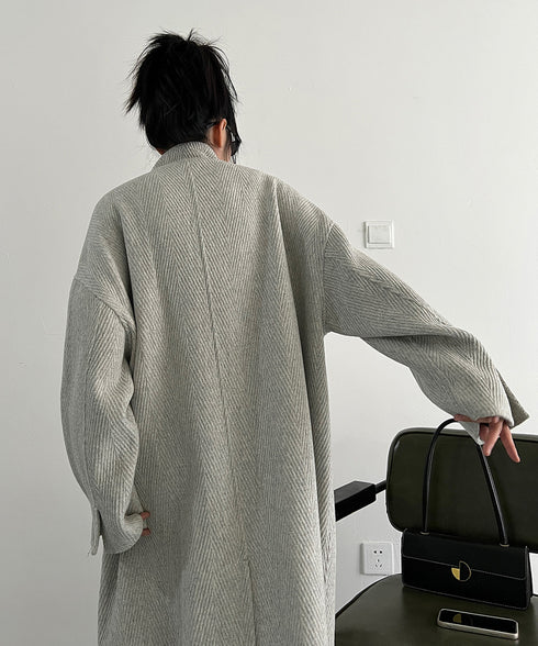 Side Line V-neck Dress