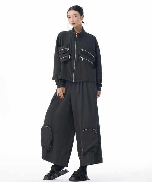 MultiPocket ZipUp Top