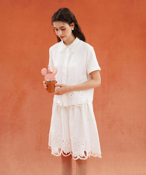 Scallop Embroidered Flare Skirt