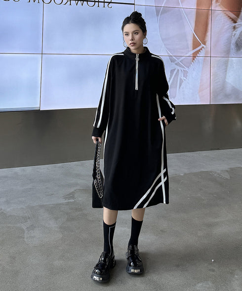 Line Zip Dress
