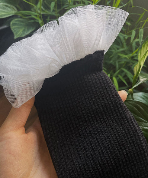 Halo Frill Rib Socks