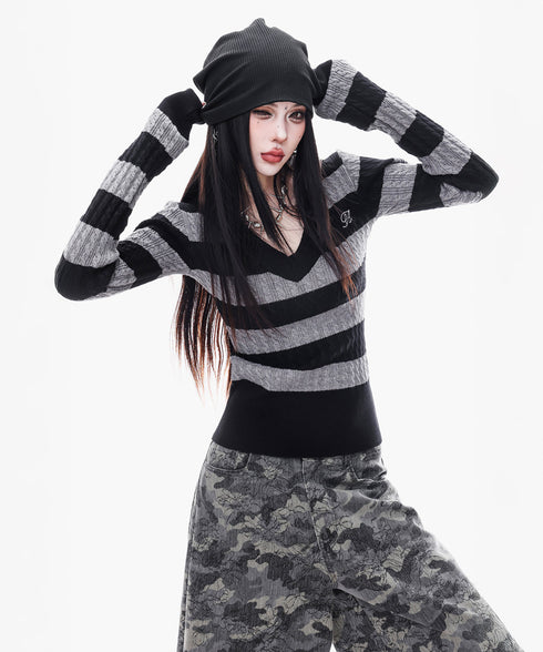 Cable Stripe VNeck Top