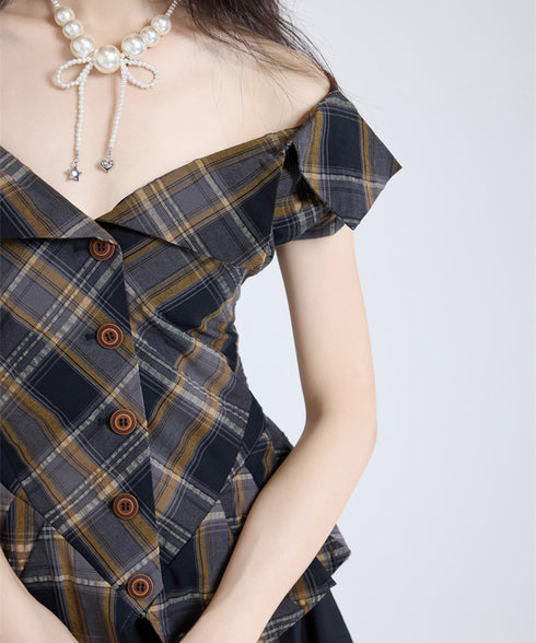 Fold Collar Peplum Top