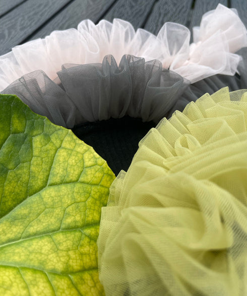 Halo Frill Rib Socks