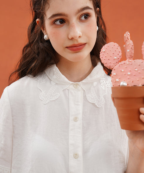 Embroidered Collar Short Sleeve Blouse