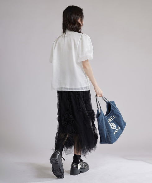 Floral Appliqué Puff Blouse