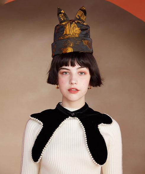 Velvet Pearl Trim Collar