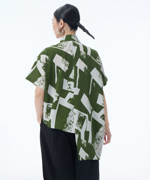 Geometric Print Angle-Hem Blouse