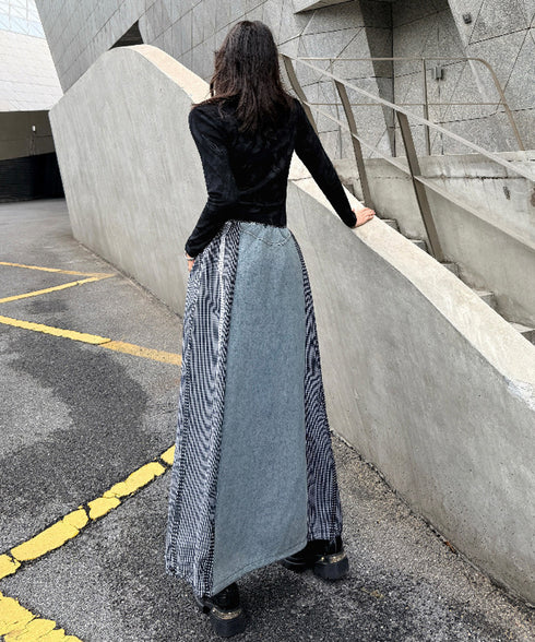 Grid Trace Skirt