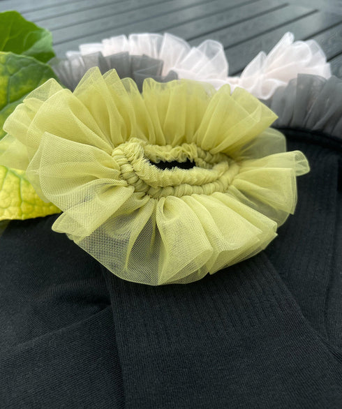 Halo Frill Rib Socks