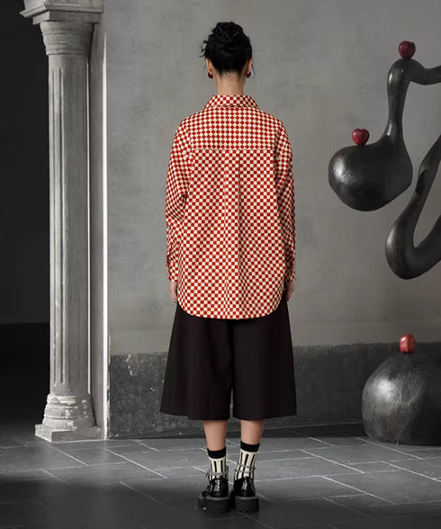 Checker Emblem Collar Blouse