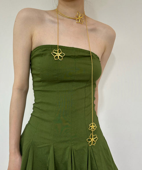 Petal Trace Necklace