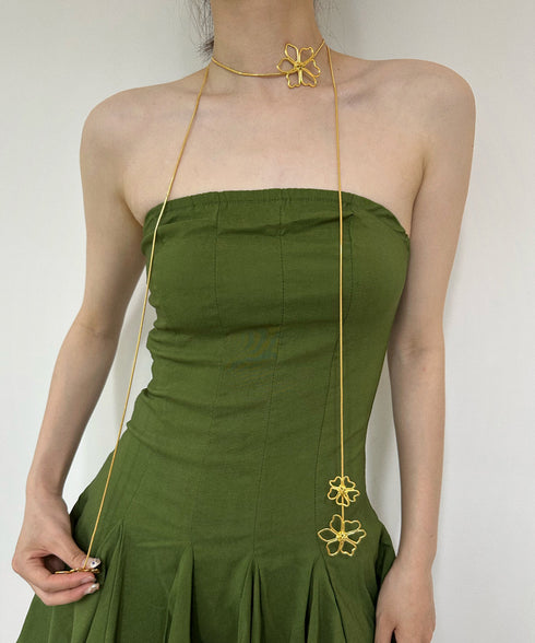 Petal Trace Necklace