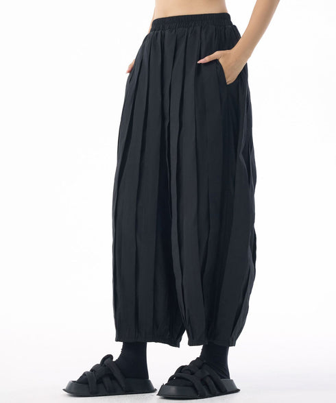 Pleated Volume Balloon Pants