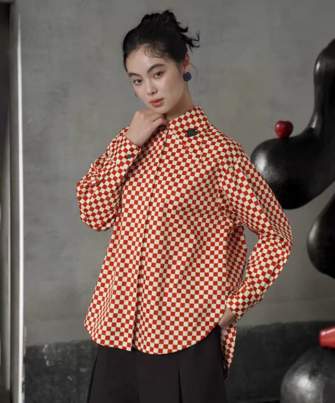 Checker Emblem Collar Blouse