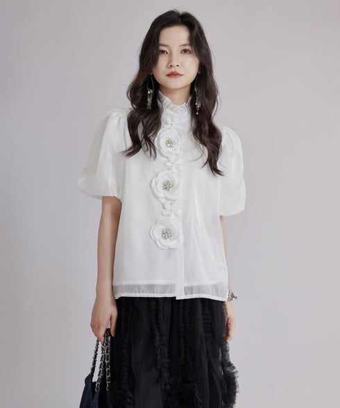 Floral Appliqué Puff Blouse