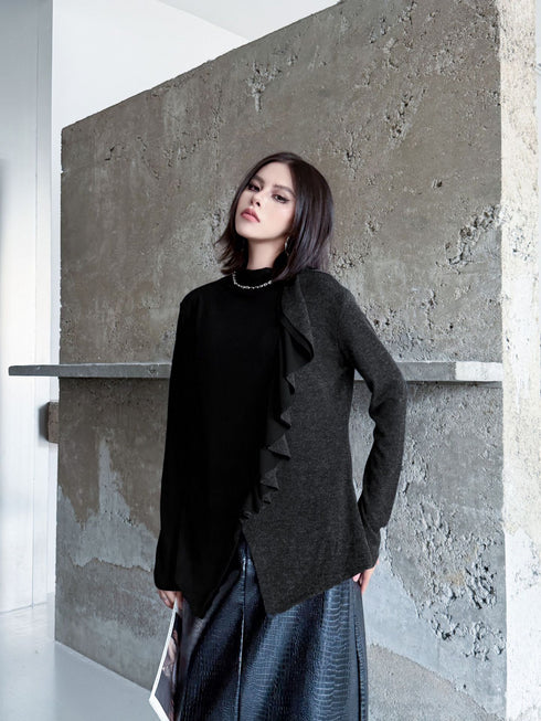 Frill Panel Contrast Top