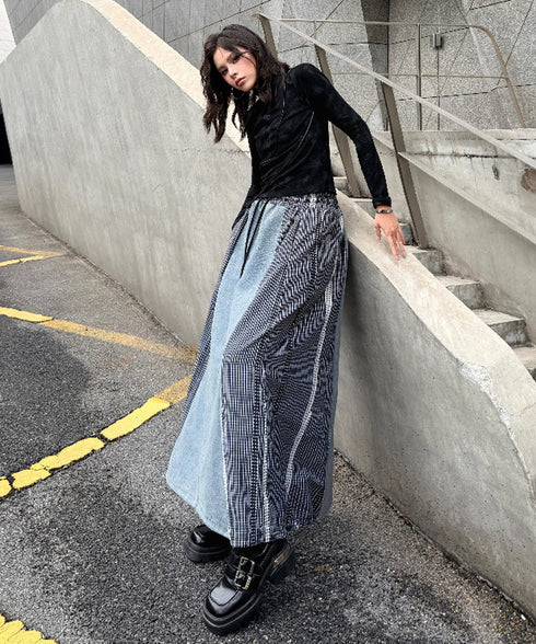 Grid Trace Skirt