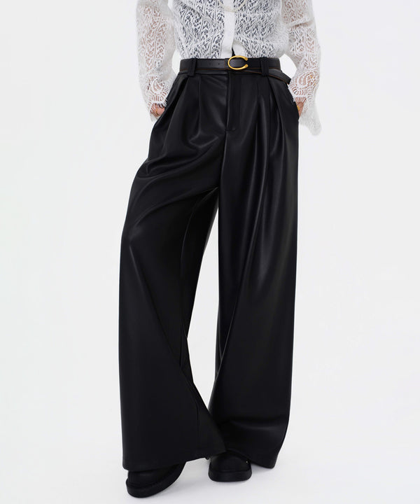 Glossy Pleated Wide Pants