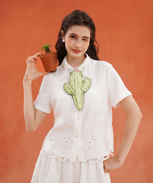 Embroidered Collar Short Sleeve Blouse