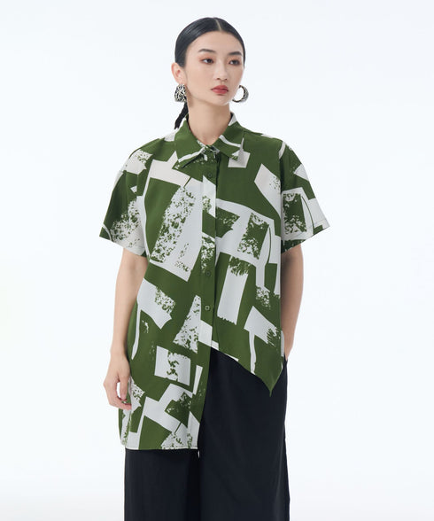 Geometric Print Angle-Hem Blouse