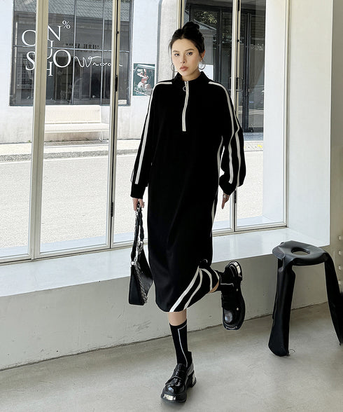 Line Zip Dress