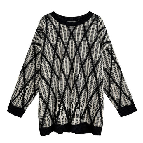Geometric Pattern Knit Sweater