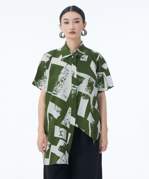 Geometric Print Angle-Hem Blouse