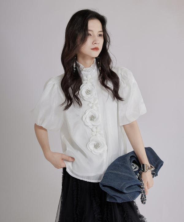 Floral Appliqué Puff Blouse