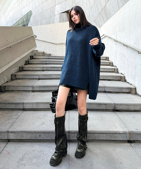 Oversized Highneck Knit Top