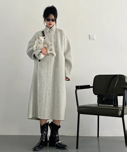 Side Line V-neck Dress