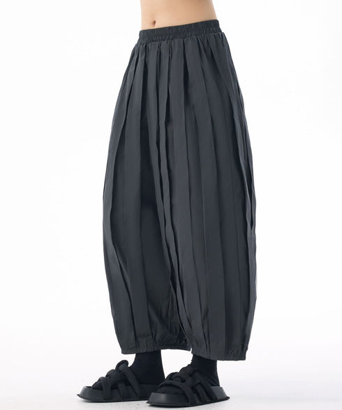 Pleated Volume Balloon Pants