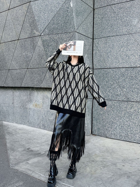 Geometric Pattern Knit Sweater