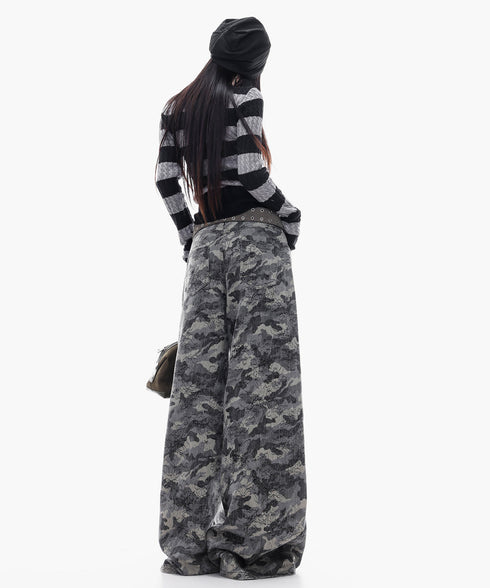 Cable Stripe VNeck Top